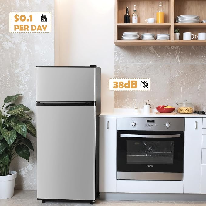 Manastin 4.4 Cu.Ft Mini Fridge - Image 2